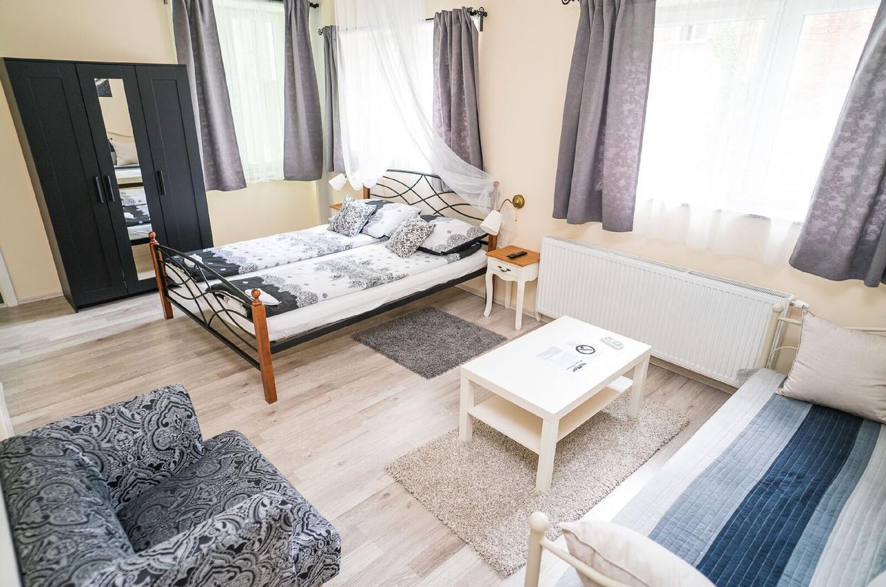 Boutique Hostel Kings N' Queens Zagrzeb Zewnętrze zdjęcie