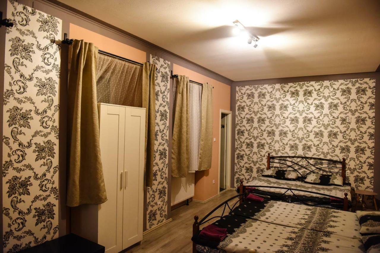 Boutique Hostel Kings N' Queens Zagrzeb Zewnętrze zdjęcie