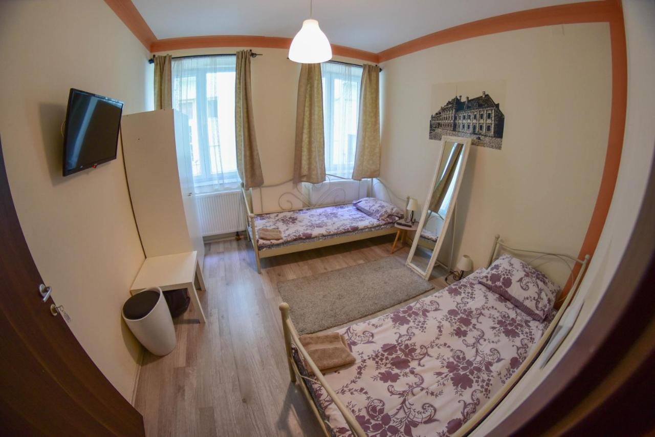 Boutique Hostel Kings N' Queens Zagrzeb Zewnętrze zdjęcie